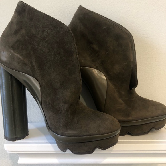 Salvatore Ferragamo Shoes - Ferragamo Volterra Suede Booties Size 9